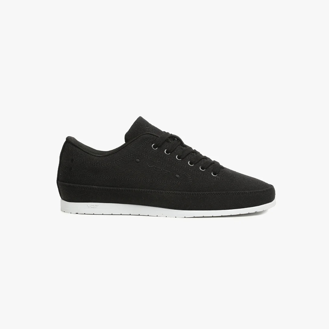 V 07 YACHT BLACK BK SNEAKERS ELÉGANCE NOIR 1
