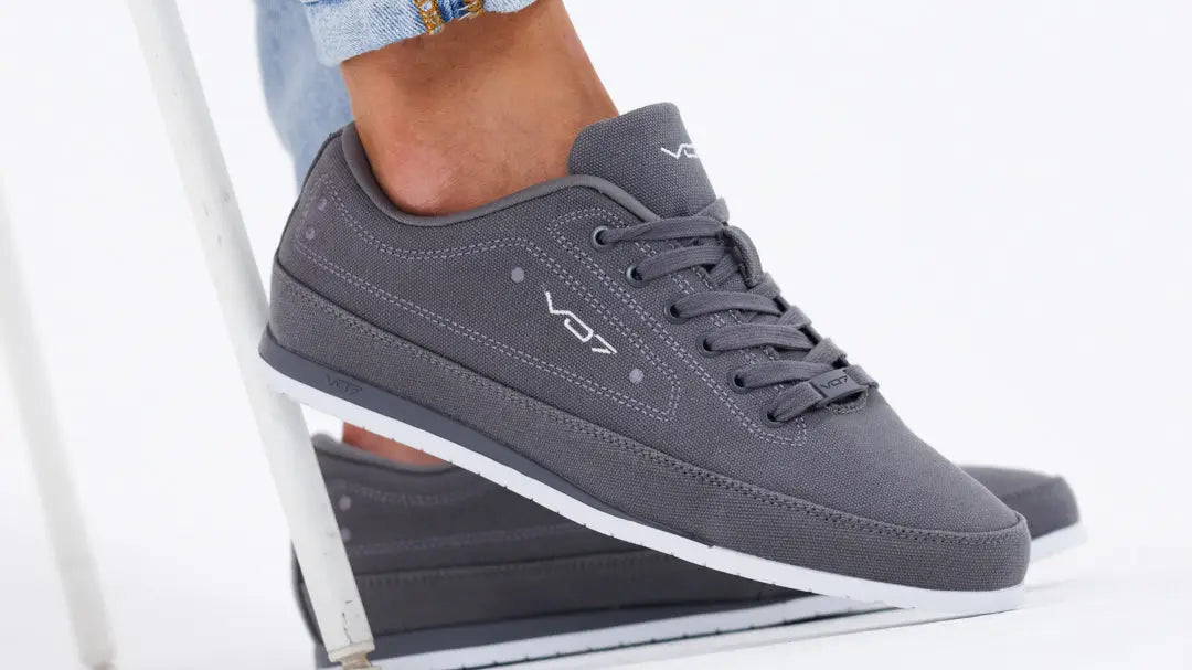 LES SNEAKERS VO7: CONFORT ET STYLE POUR LES FOOTBALLEURS