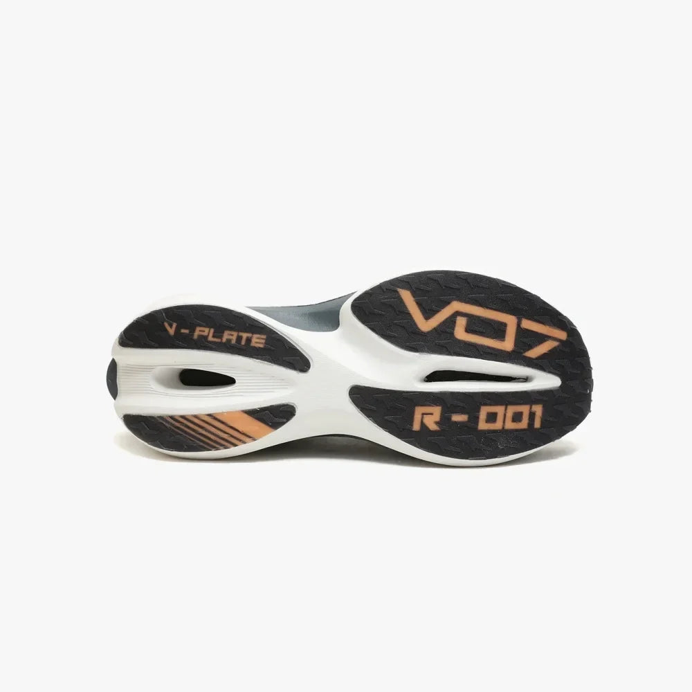 V 07 V RUN 93 SNEAKERS ELÉGANCE 5