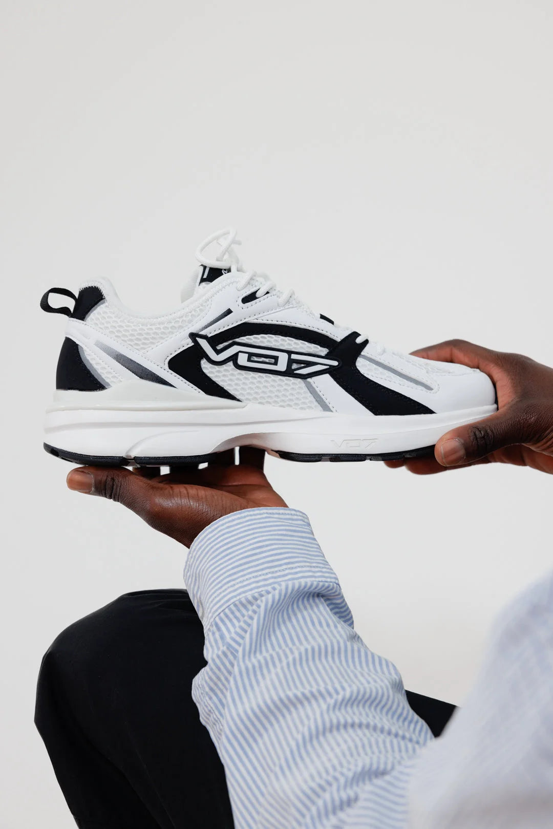 V 07 KYLIAN BG SNEAKERS STREET BLANC 2