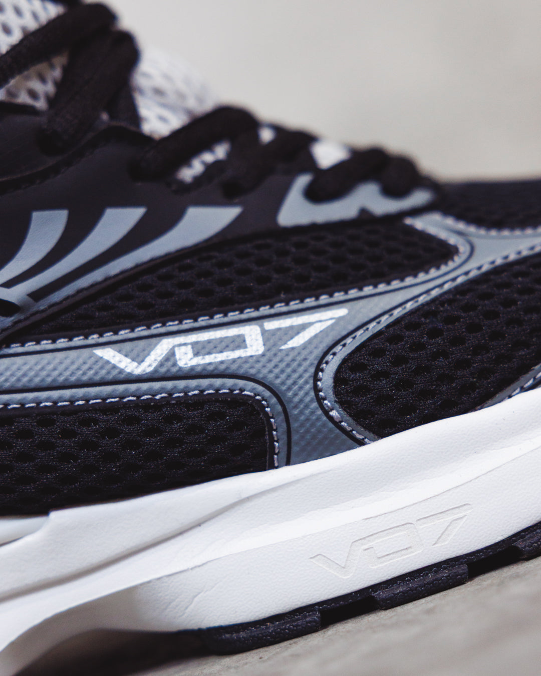 V 07 MADJER BLK SNEAKERS STREET NOIR 8