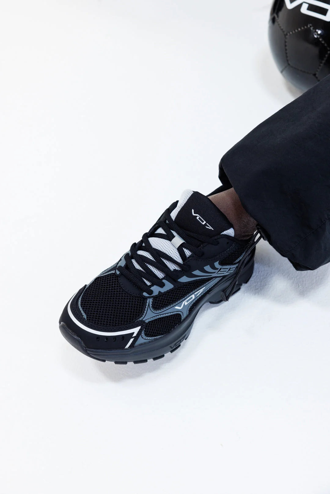 V 07 MADJER DK SNEAKERS STREET NOIR 3