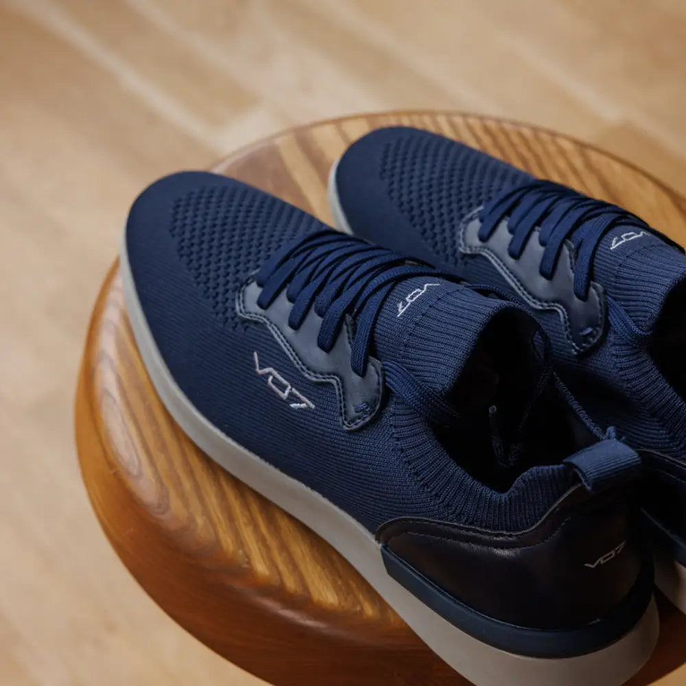 V 07 YACHT PELE NAVY SNEAKERS ELÉGANCE MARINE 7