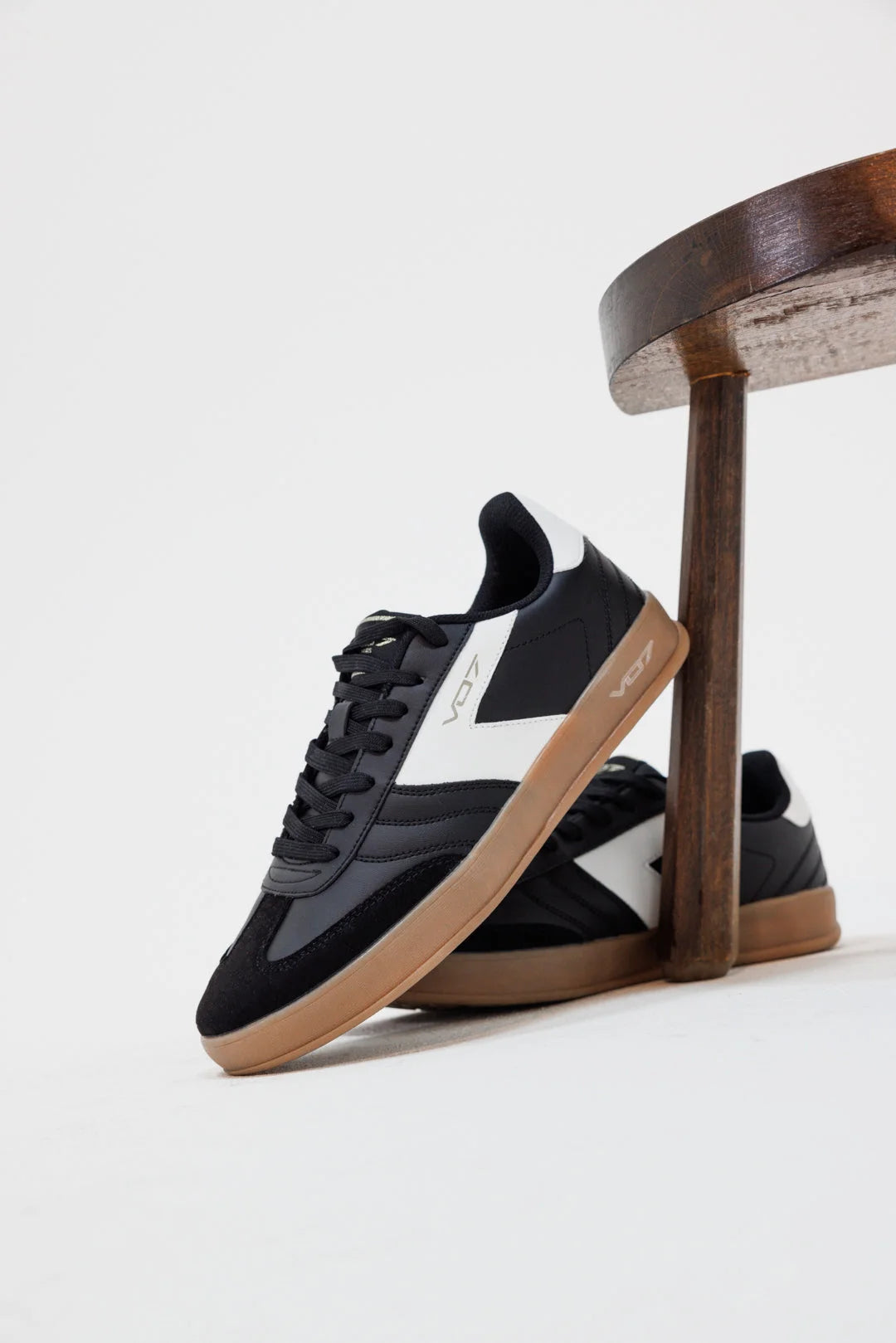 V 07 RIO BLACK SNEAKERS ELÉGANCE NOIR 4