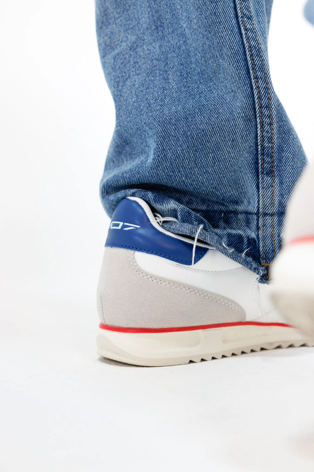 V 07 ZIZOU WHITE SNEAKERS MIX BLANC 9